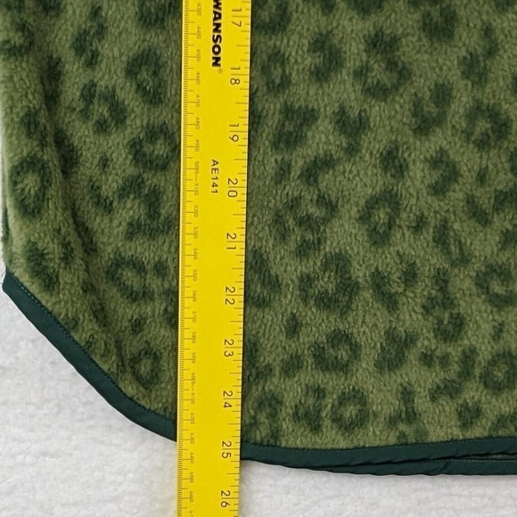 J. Crew Quilted Sherpa Fleece Women Snap Button Neck Green Pullover NEW - Picture 7 of 13